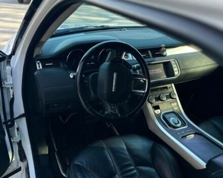 Белый Ленд Ровер Рендж Ровер Эвок, объемом двигателя 2 л и пробегом 179 тыс. км за 12700 $, фото 22 на Automoto.ua