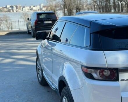 Белый Ленд Ровер Рендж Ровер Эвок, объемом двигателя 2 л и пробегом 179 тыс. км за 12700 $, фото 12 на Automoto.ua