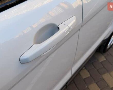 Белый Ленд Ровер Рендж Ровер Эвок, объемом двигателя 2 л и пробегом 142 тыс. км за 13750 $, фото 6 на Automoto.ua