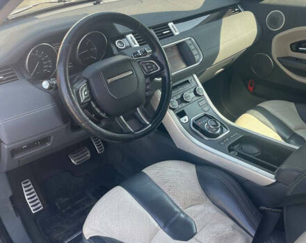 Білий Ленд Ровер Рендж Ровер Евок, об'ємом двигуна 2.18 л та пробігом 220 тис. км за 18000 $, фото 5 на Automoto.ua