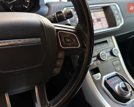 Белый Ленд Ровер Рендж Ровер Эвок, объемом двигателя 2 л и пробегом 142 тыс. км за 13750 $, фото 26 на Automoto.ua