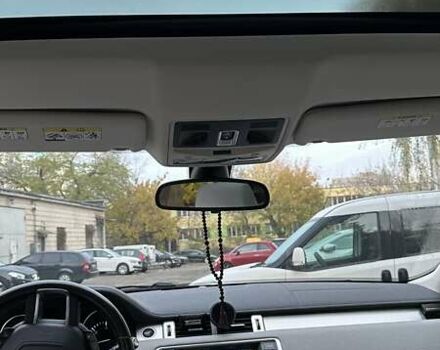 Ленд Ровер Рендж Ровер Евок 2011 у Києві на Automoto.ua Білий Ленд Ровер Рендж Ровер Евок, об'ємом двигуна 2.18 л та пробігом 202 тис. км за 19500 $, фото 4 на Automoto.ua