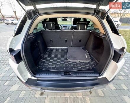 Белый Ленд Ровер Рендж Ровер Эвок, объемом двигателя 2 л и пробегом 168 тыс. км за 17800 $, фото 8 на Automoto.ua