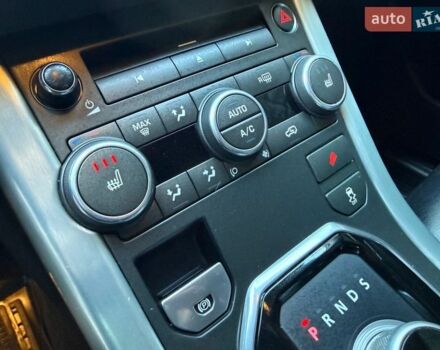 Белый Ленд Ровер Рендж Ровер Эвок, объемом двигателя 2 л и пробегом 168 тыс. км за 17400 $, фото 47 на Automoto.ua