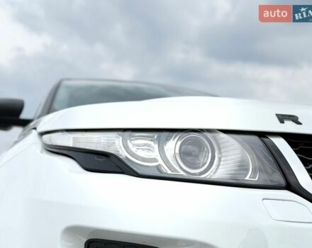 Білий Ленд Ровер Рендж Ровер Евок, об'ємом двигуна 2 л та пробігом 179 тис. км за 12500 $, фото 37 на Automoto.ua