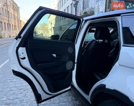 Белый Ленд Ровер Рендж Ровер Эвок, объемом двигателя 2 л и пробегом 168 тыс. км за 17400 $, фото 70 на Automoto.ua