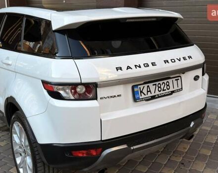Белый Ленд Ровер Рендж Ровер Эвок, объемом двигателя 2 л и пробегом 142 тыс. км за 13750 $, фото 33 на Automoto.ua