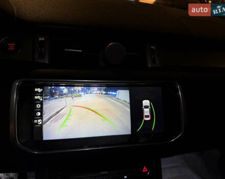 Білий Ленд Ровер Рендж Ровер Евок, об'ємом двигуна 2.18 л та пробігом 135 тис. км за 19900 $, фото 29 на Automoto.ua