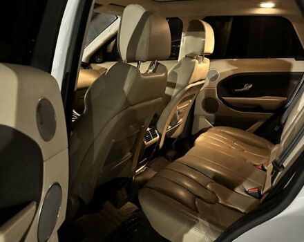 Белый Ленд Ровер Рендж Ровер Эвок, объемом двигателя 2 л и пробегом 200 тыс. км за 15500 $, фото 42 на Automoto.ua