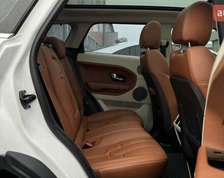 Білий Ленд Ровер Рендж Ровер Евок, об'ємом двигуна 2 л та пробігом 231 тис. км за 16990 $, фото 49 на Automoto.ua