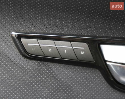 Белый Ленд Ровер Рендж Ровер Эвок, объемом двигателя 2.18 л и пробегом 176 тыс. км за 19500 $, фото 22 на Automoto.ua