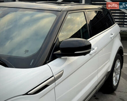 Білий Ленд Ровер Рендж Ровер Евок, об'ємом двигуна 2.2 л та пробігом 108 тис. км за 17800 $, фото 73 на Automoto.ua