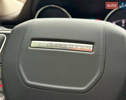 Білий Ленд Ровер Рендж Ровер Евок, об'ємом двигуна 2 л та пробігом 125 тис. км за 14800 $, фото 51 на Automoto.ua