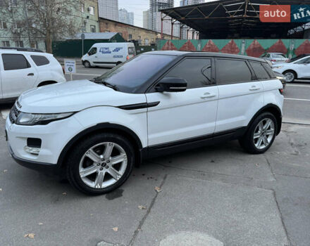 Ленд Ровер Рендж Ровер Эвок 2012 в Киеве на Automoto.ua Белый Ленд Ровер Рендж Ровер Эвок, объемом двигателя 2.18 л и пробегом 175 тыс. км за 21500 $, фото 1 на Automoto.ua