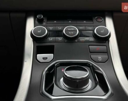 Білий Ленд Ровер Рендж Ровер Евок, об'ємом двигуна 2 л та пробігом 231 тис. км за 16990 $, фото 36 на Automoto.ua