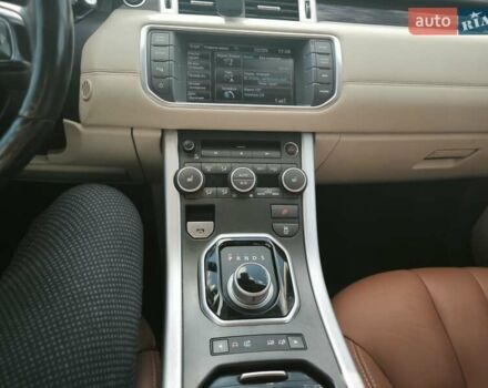 Ленд Ровер Рендж Ровер Евок 2012 у Києві на Automoto.ua Білий Ленд Ровер Рендж Ровер Евок, об'ємом двигуна 2 л та пробігом 155 тис. км за 15750 $, фото 7 на Automoto.ua