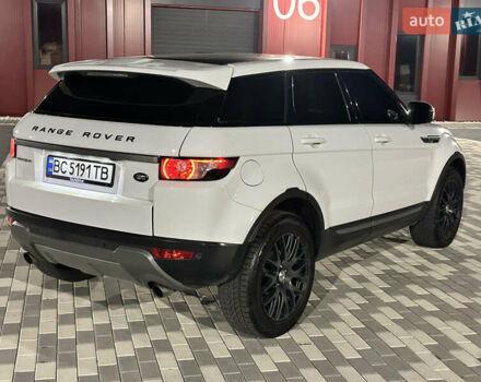 Белый Ленд Ровер Рендж Ровер Эвок, объемом двигателя 2 л и пробегом 200 тыс. км за 15500 $, фото 8 на Automoto.ua