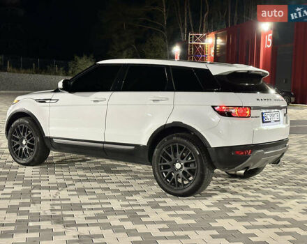 Белый Ленд Ровер Рендж Ровер Эвок, объемом двигателя 2 л и пробегом 200 тыс. км за 15500 $, фото 14 на Automoto.ua