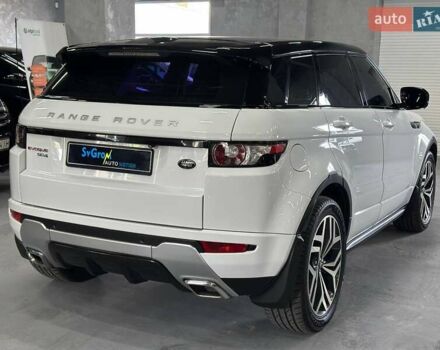 Білий Ленд Ровер Рендж Ровер Евок, об'ємом двигуна 2.18 л та пробігом 112 тис. км за 19999 $, фото 5 на Automoto.ua