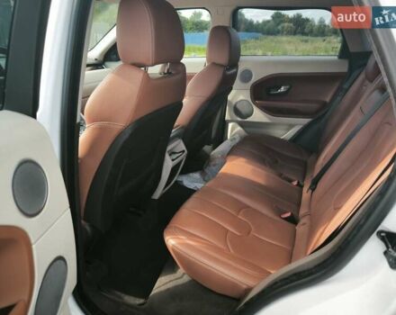 Ленд Ровер Рендж Ровер Евок 2012 у Києві на Automoto.ua Білий Ленд Ровер Рендж Ровер Евок, об'ємом двигуна 2 л та пробігом 155 тис. км за 15750 $, фото 9 на Automoto.ua