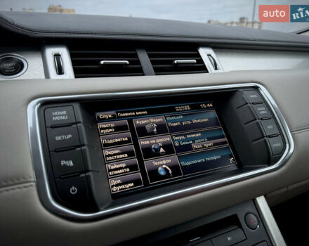 Білий Ленд Ровер Рендж Ровер Евок, об'ємом двигуна 2.2 л та пробігом 108 тис. км за 17800 $, фото 60 на Automoto.ua