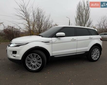 Білий Ленд Ровер Рендж Ровер Евок, об'ємом двигуна 2 л та пробігом 125 тис. км за 14800 $, фото 9 на Automoto.ua