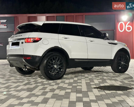 Білий Ленд Ровер Рендж Ровер Евок, об'ємом двигуна 2 л та пробігом 320 тис. км за 14000 $, фото 9 на Automoto.ua
