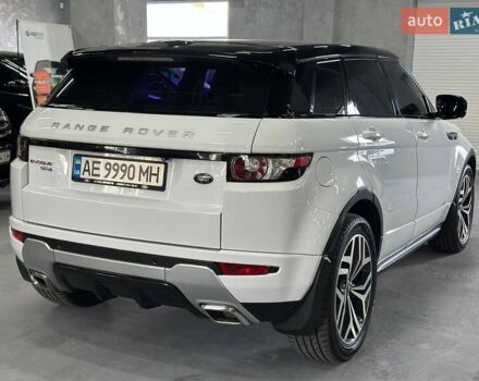 Белый Ленд Ровер Рендж Ровер Эвок, объемом двигателя 2.18 л и пробегом 112 тыс. км за 19999 $, фото 6 на Automoto.ua