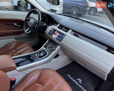 Белый Ленд Ровер Рендж Ровер Эвок, объемом двигателя 2.18 л и пробегом 159 тыс. км за 17900 $, фото 15 на Automoto.ua