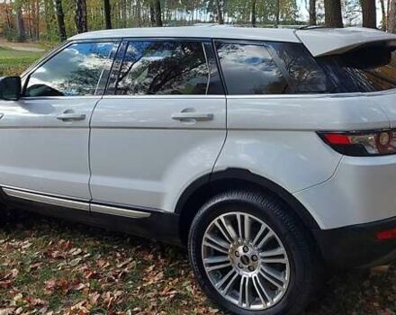 Білий Ленд Ровер Рендж Ровер Евок, об'ємом двигуна 2 л та пробігом 228 тис. км за 13300 $, фото 11 на Automoto.ua