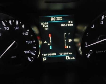 Білий Ленд Ровер Рендж Ровер Евок, об'ємом двигуна 2 л та пробігом 172 тис. км за 18200 $, фото 22 на Automoto.ua