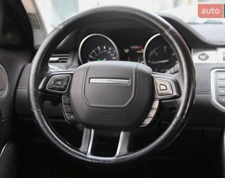 Белый Ленд Ровер Рендж Ровер Эвок, объемом двигателя 2.18 л и пробегом 176 тыс. км за 19500 $, фото 15 на Automoto.ua
