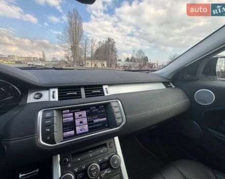 Білий Ленд Ровер Рендж Ровер Евок, об'ємом двигуна 2 л та пробігом 70 тис. км за 21000 $, фото 29 на Automoto.ua
