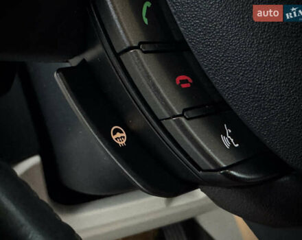 Білий Ленд Ровер Рендж Ровер Евок, об'ємом двигуна 2.2 л та пробігом 108 тис. км за 17800 $, фото 32 на Automoto.ua