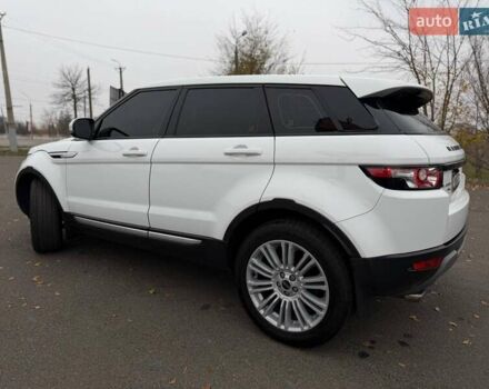 Білий Ленд Ровер Рендж Ровер Евок, об'ємом двигуна 2 л та пробігом 125 тис. км за 14800 $, фото 29 на Automoto.ua