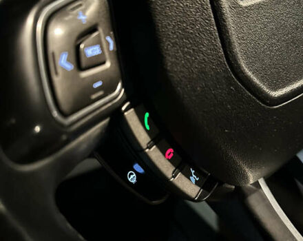 Белый Ленд Ровер Рендж Ровер Эвок, объемом двигателя 2 л и пробегом 320 тыс. км за 12950 $, фото 16 на Automoto.ua