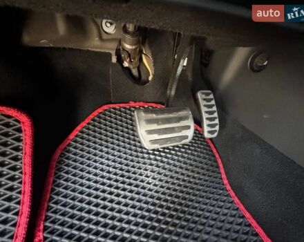 Білий Ленд Ровер Рендж Ровер Евок, об'ємом двигуна 2 л та пробігом 70 тис. км за 21000 $, фото 15 на Automoto.ua