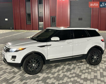 Белый Ленд Ровер Рендж Ровер Эвок, объемом двигателя 2 л и пробегом 200 тыс. км за 15500 $, фото 17 на Automoto.ua
