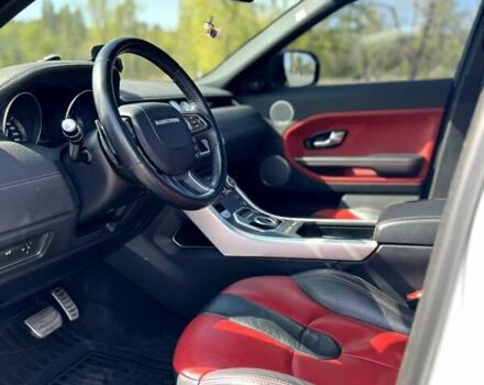 Ленд Ровер Рендж Ровер Эвок 2012 в Каменское - Днепродзержинск на Automoto.ua Белый Ленд Ровер Рендж Ровер Эвок, объемом двигателя 2.18 л и пробегом 135 тыс. км за 20999 $, фото 7 на Automoto.ua