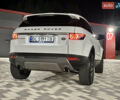 Белый Ленд Ровер Рендж Ровер Эвок, объемом двигателя 2 л и пробегом 200 тыс. км за 15500 $, фото 29 на Automoto.ua
