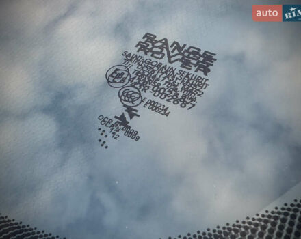 Білий Ленд Ровер Рендж Ровер Евок, об'ємом двигуна 2.2 л та пробігом 108 тис. км за 17800 $, фото 80 на Automoto.ua