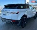 Белый Ленд Ровер Рендж Ровер Эвок, объемом двигателя 2 л и пробегом 183 тыс. км за 11800 $, фото 3 на Automoto.ua