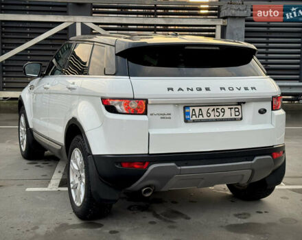Білий Ленд Ровер Рендж Ровер Евок, об'ємом двигуна 2.2 л та пробігом 108 тис. км за 17800 $, фото 14 на Automoto.ua