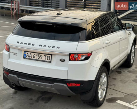 Білий Ленд Ровер Рендж Ровер Евок, об'ємом двигуна 2.2 л та пробігом 108 тис. км за 17800 $, фото 12 на Automoto.ua
