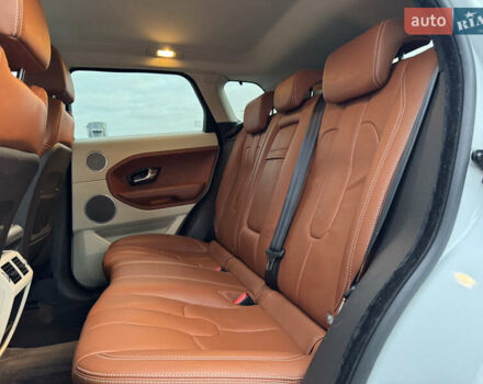 Білий Ленд Ровер Рендж Ровер Евок, об'ємом двигуна 2.2 л та пробігом 108 тис. км за 17800 $, фото 35 на Automoto.ua