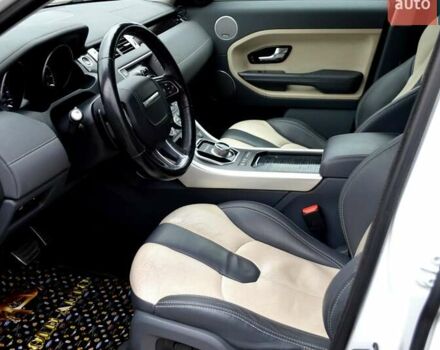 Белый Ленд Ровер Рендж Ровер Эвок, объемом двигателя 2 л и пробегом 175 тыс. км за 14900 $, фото 22 на Automoto.ua