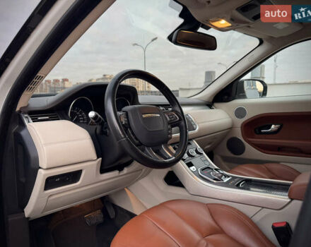 Білий Ленд Ровер Рендж Ровер Евок, об'ємом двигуна 2.2 л та пробігом 108 тис. км за 17800 $, фото 22 на Automoto.ua