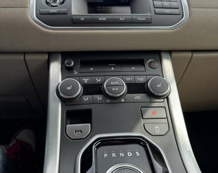 Белый Ленд Ровер Рендж Ровер Эвок, объемом двигателя 2.18 л и пробегом 247 тыс. км за 15300 $, фото 23 на Automoto.ua