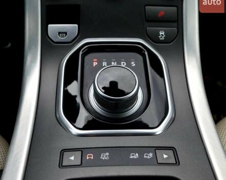 Белый Ленд Ровер Рендж Ровер Эвок, объемом двигателя 2 л и пробегом 175 тыс. км за 14900 $, фото 40 на Automoto.ua