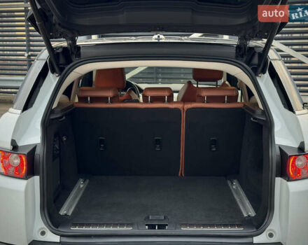 Білий Ленд Ровер Рендж Ровер Евок, об'ємом двигуна 2.2 л та пробігом 108 тис. км за 17800 $, фото 86 на Automoto.ua